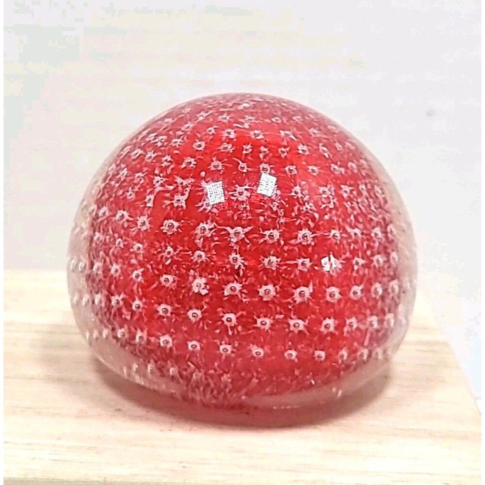 Vintage Lefton Art Glass Paper Weight Red And White Spots dots Round 2.5” x 2”